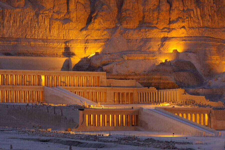 ԵԳԻՊՏՈՍ / ԹԱԳԱՎՈՐՆԵՐԻ ՀՈՎԻՏ ( ՕԳՏԱԿԱՐ ԽՈՐՀՈՒՐԴՆԵՐ ԶԲՈՍԱՇՐՋԻԿԻՆ ԵԳԻՊՏՈՍ ՏՈՒՐ ՄԵԿՆԵԼԻՍ ) - EGIPTOS - TURIZM